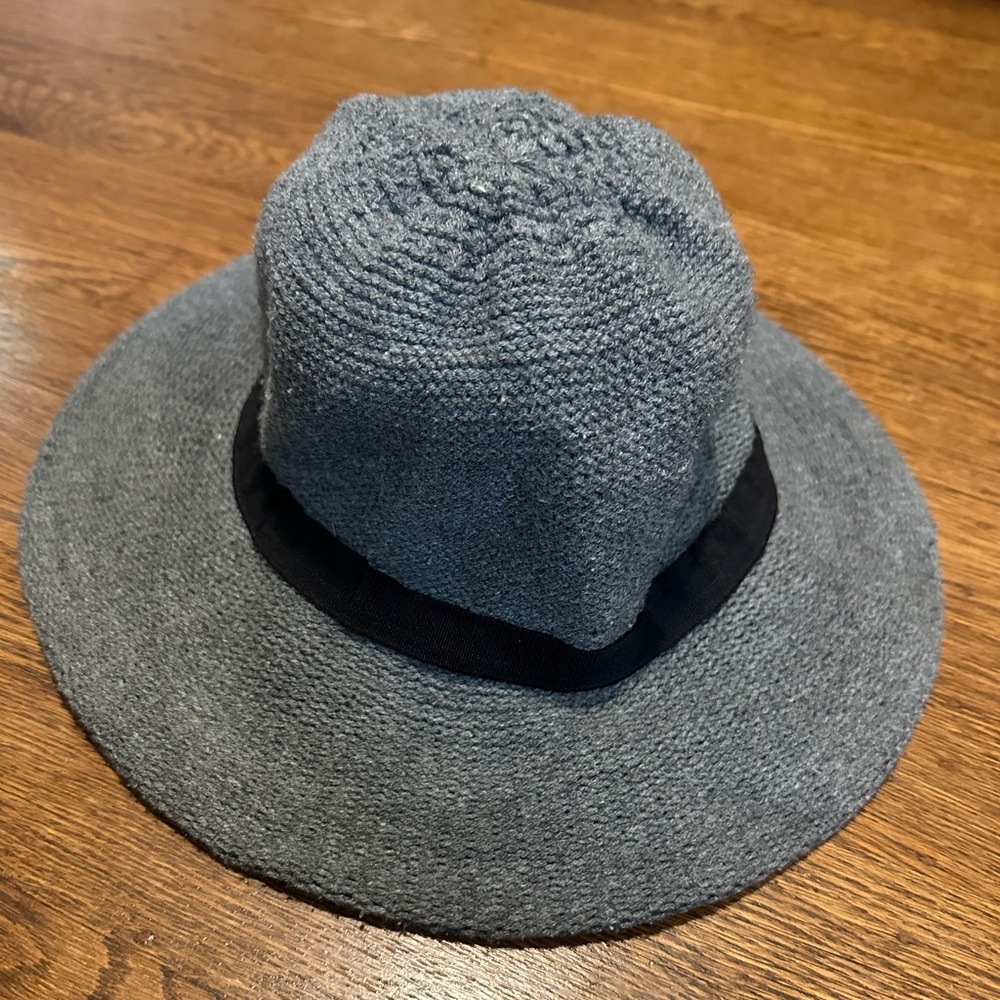 Knit brim hat